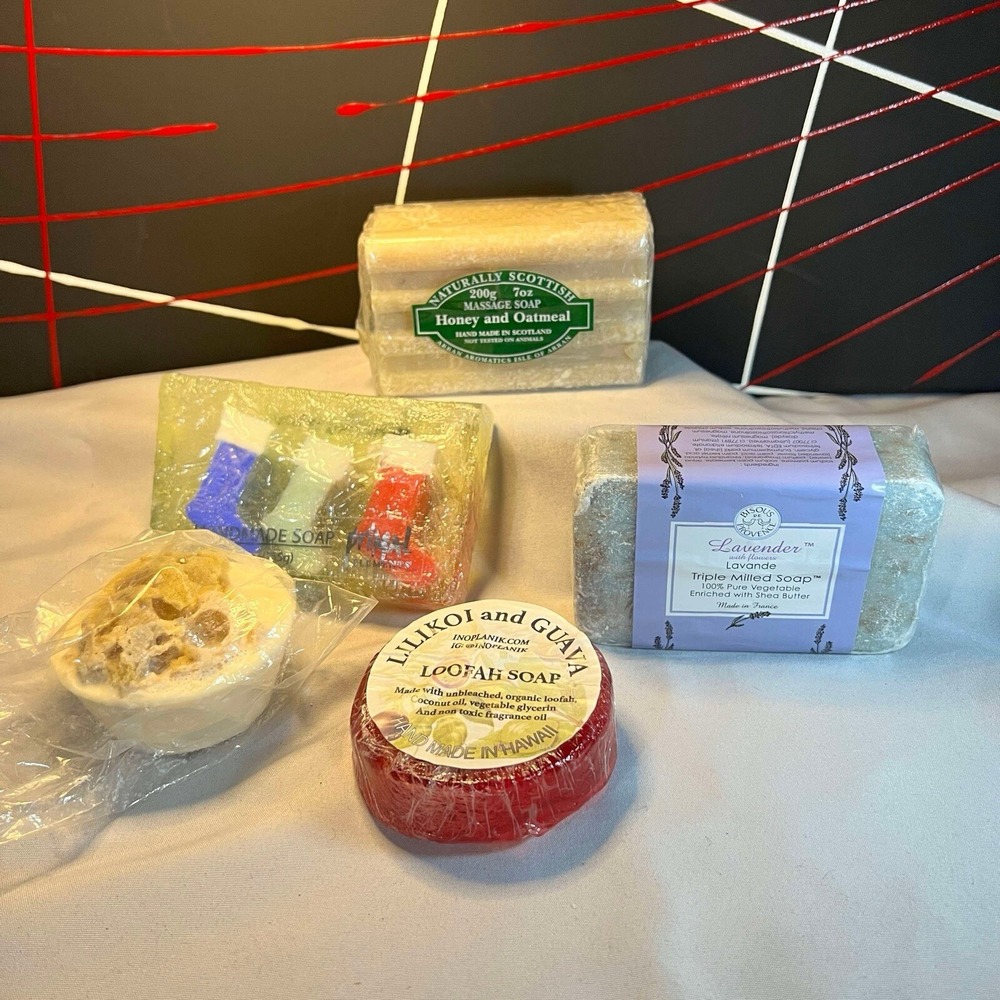 New Natural & Handmade Soap Gift Bundle - 4 Soaps & Bath‎ Bomb Some Imported